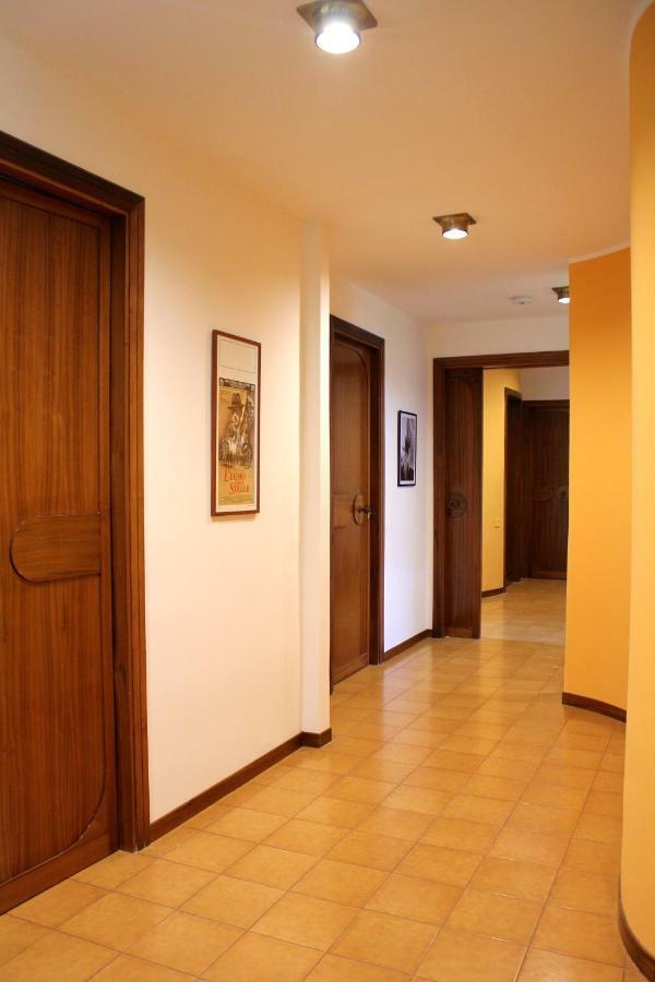 בגרייה Gli Artisti Apartments & Rooms מראה חיצוני תמונה